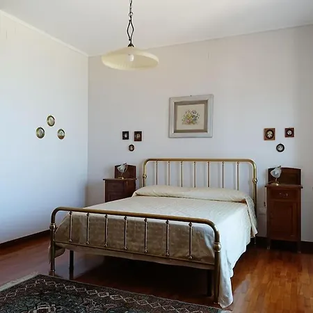 Casa Di Tota - Con Giardino Vista Mare Vibo Valentia